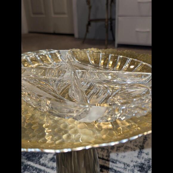 Vintage Crystal Serving Platter-Heavy! - Picture 4 of 9